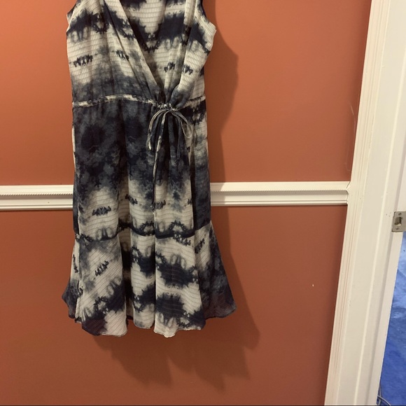 Cute Summer Dress - Picture 2 of 2